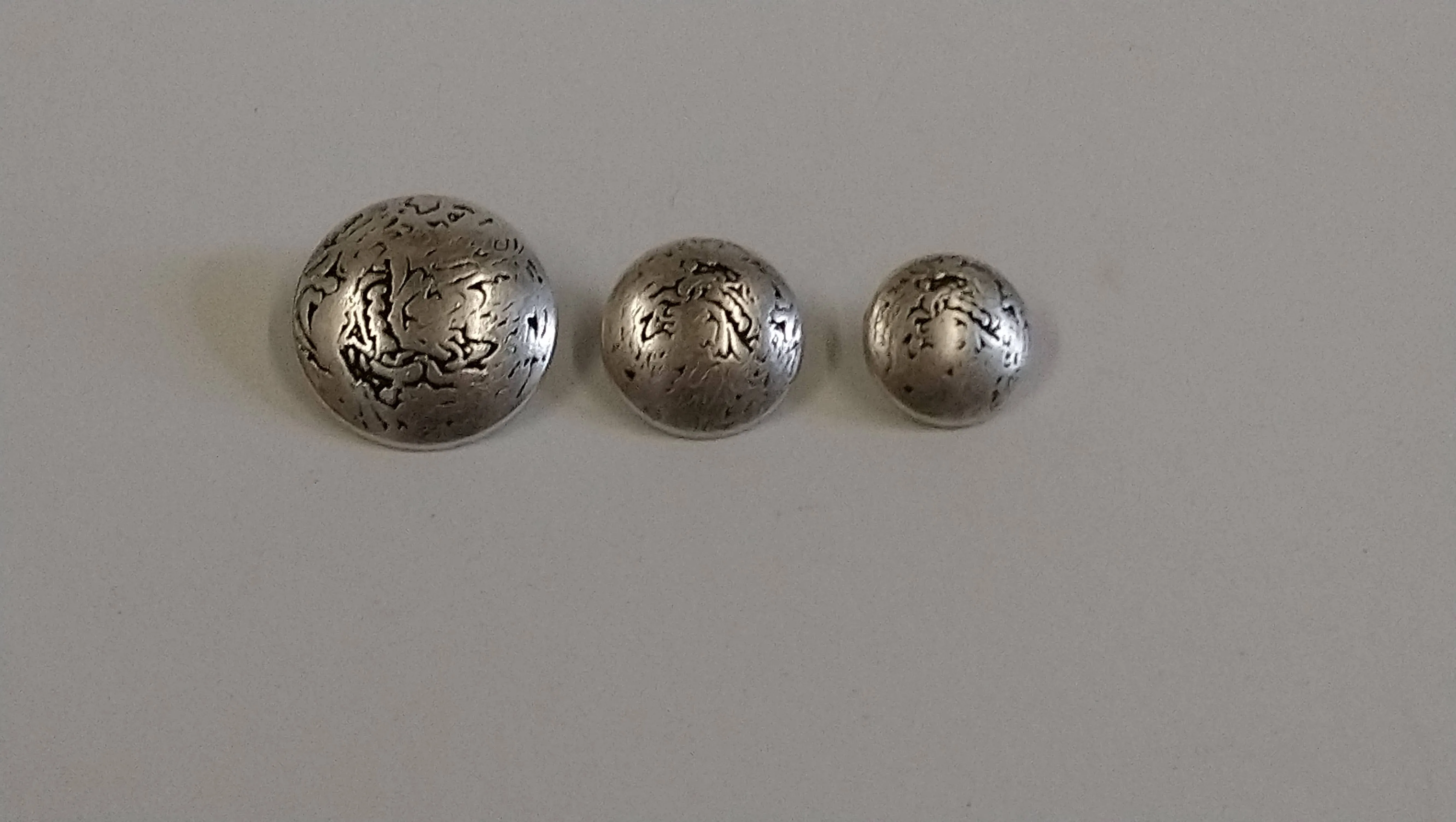 Crazy Patterned Metal Shank Buttons - Various Sizes