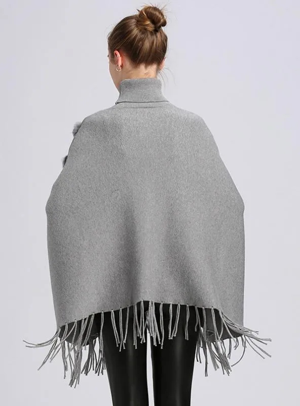 HIGH NECKED BAT SLEEVE FRINGED TURTLENECK CLOAK