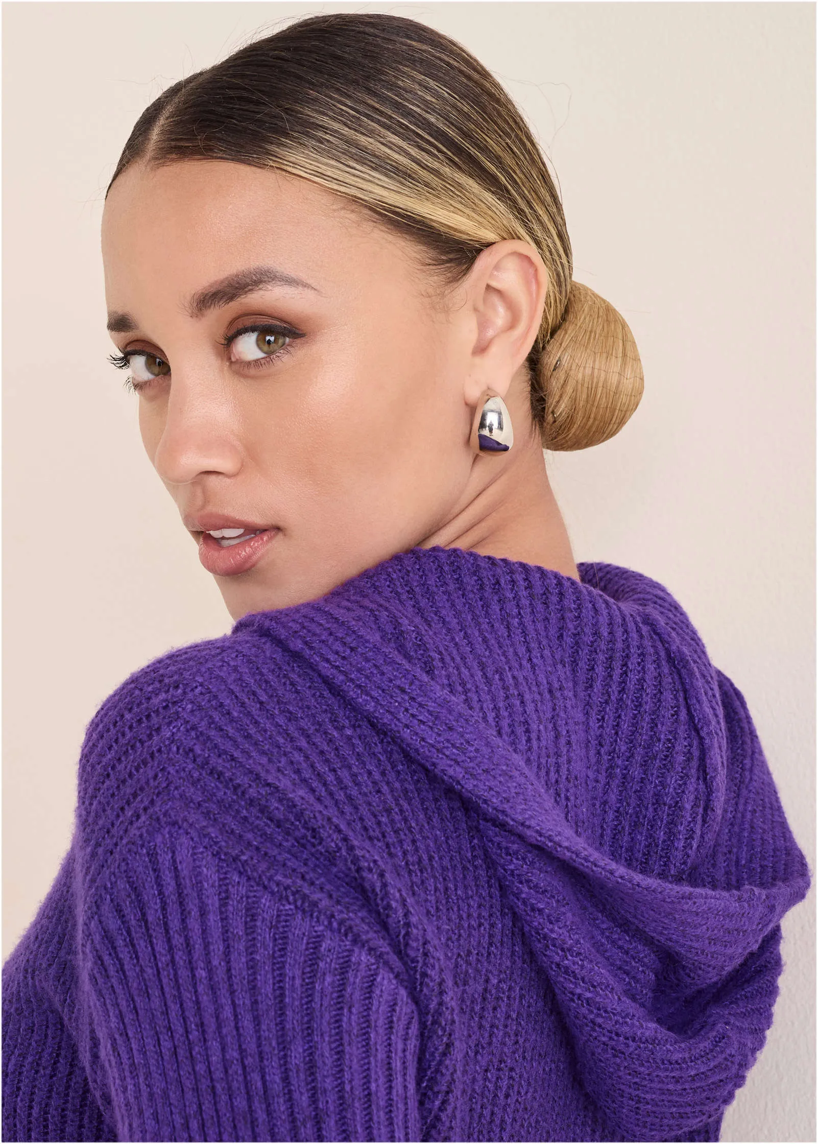 Hooded Sweater - Violet Indigo