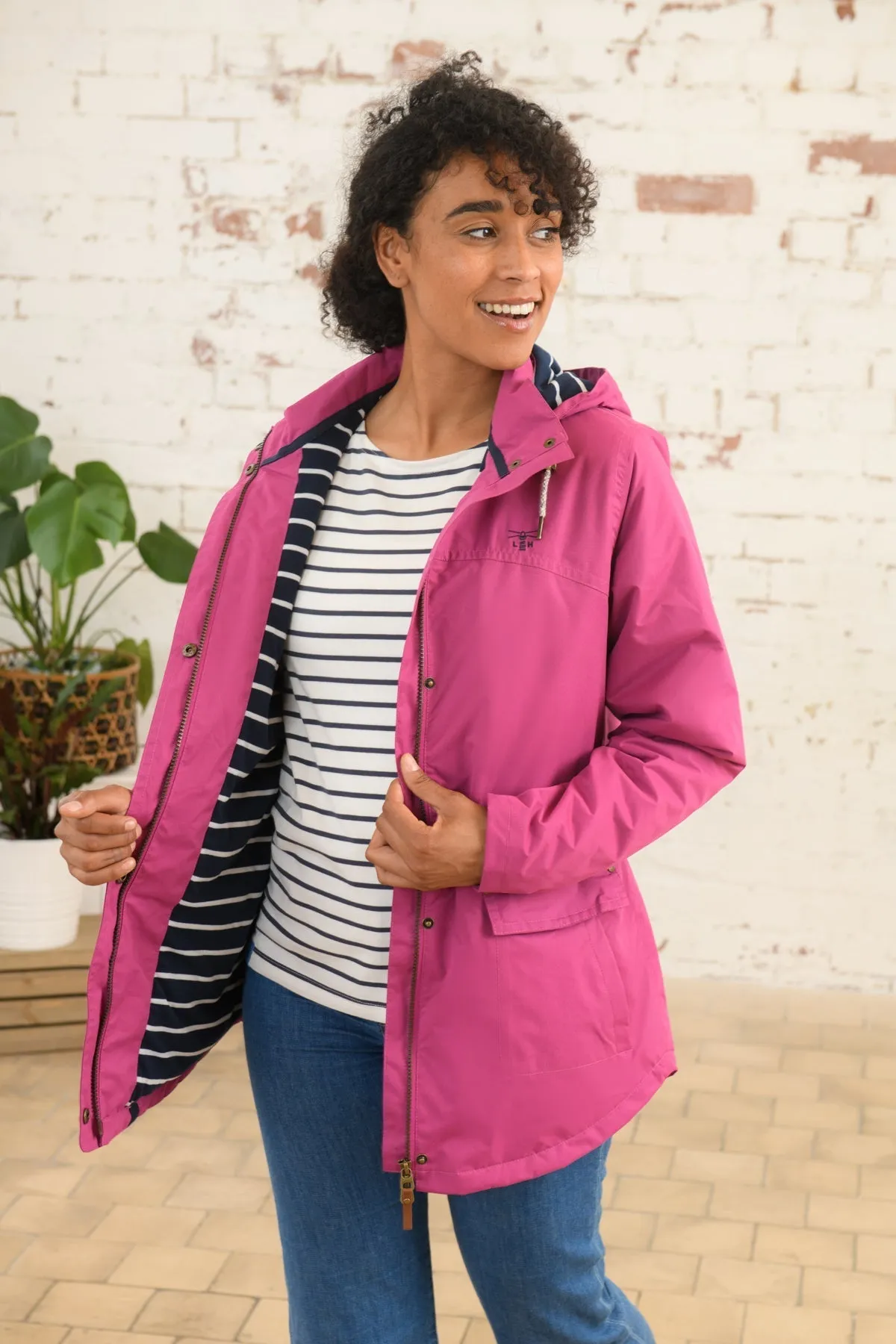 Iona Coat - Fuchsia