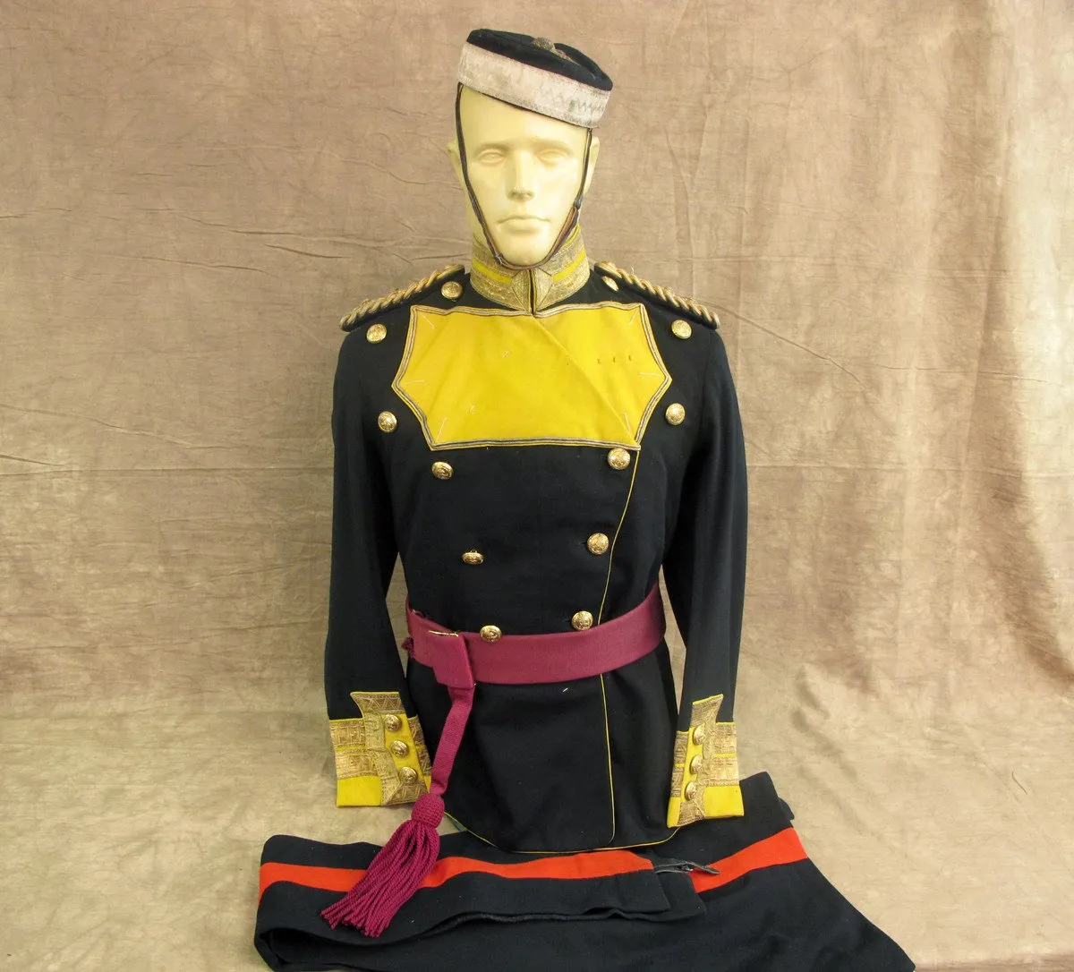 Original British Kings Own Norfolk Yeomanry Officers Undress Uniform Set- Circa 1901