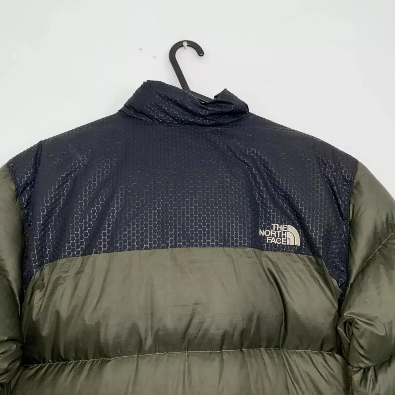 Preowned The North Face Nevero Mens Down Puffer Jacket 700 Size M Khaki Black Genuine TNF